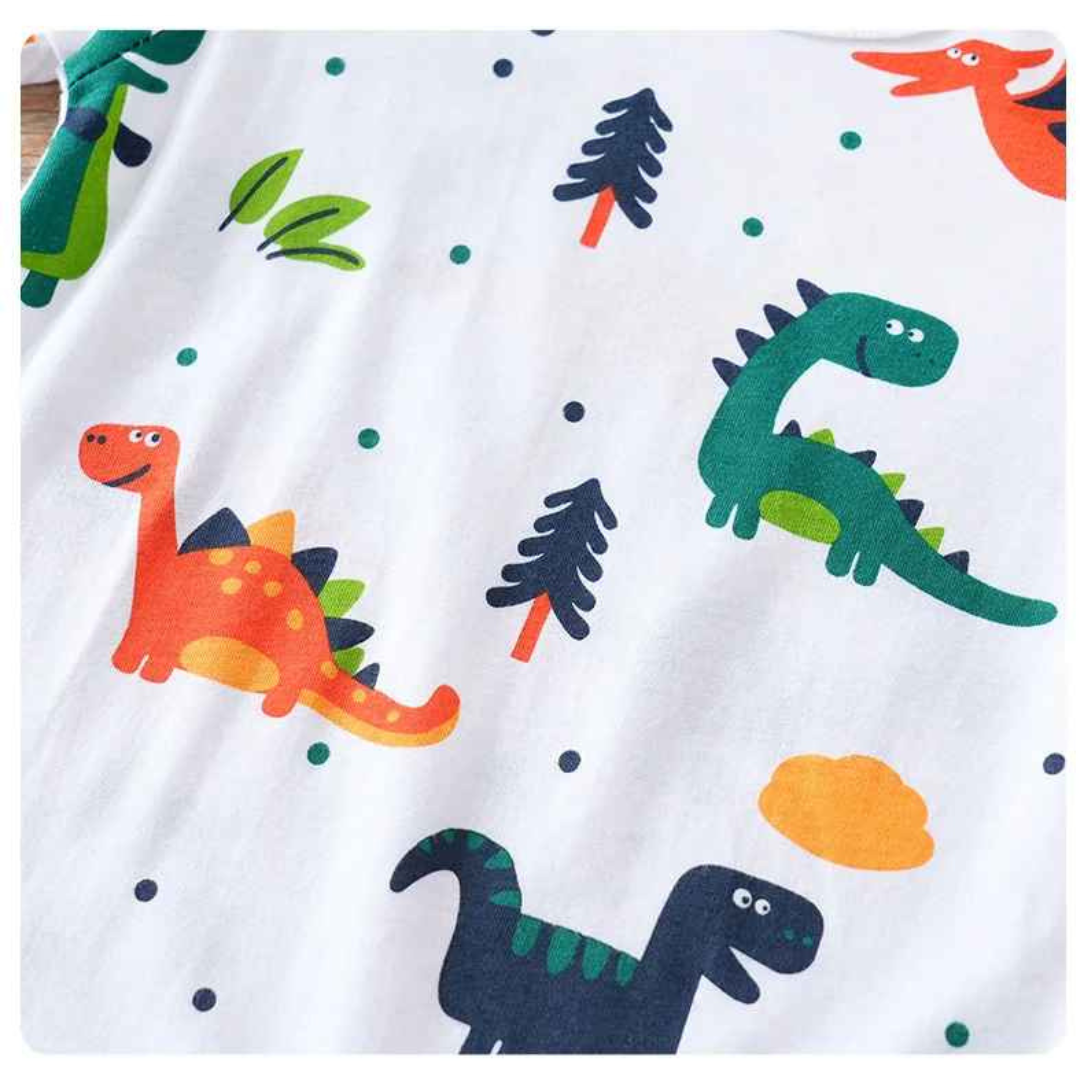 Macacão Estampado dos Desenhos Animados Manga Curta - Aidas