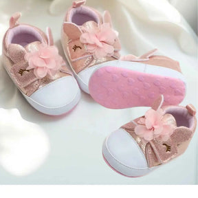 Tenis sola macia antiderrapante Quatro Estações - Lola